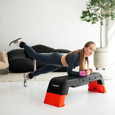 Greutati pentru incheieturi/ glezne HMS SNK01, 2x0.5 kg, Roz